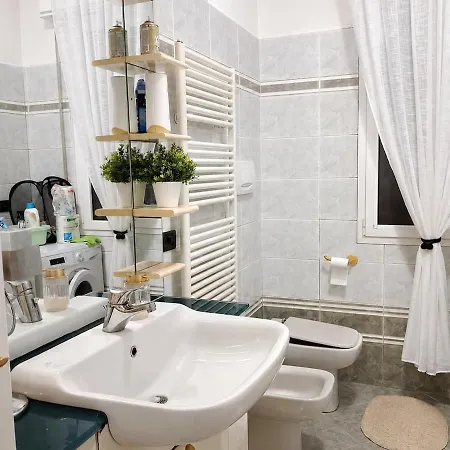 Quarto em Acomodações Particulares Jireh Casalecchio Di Reno